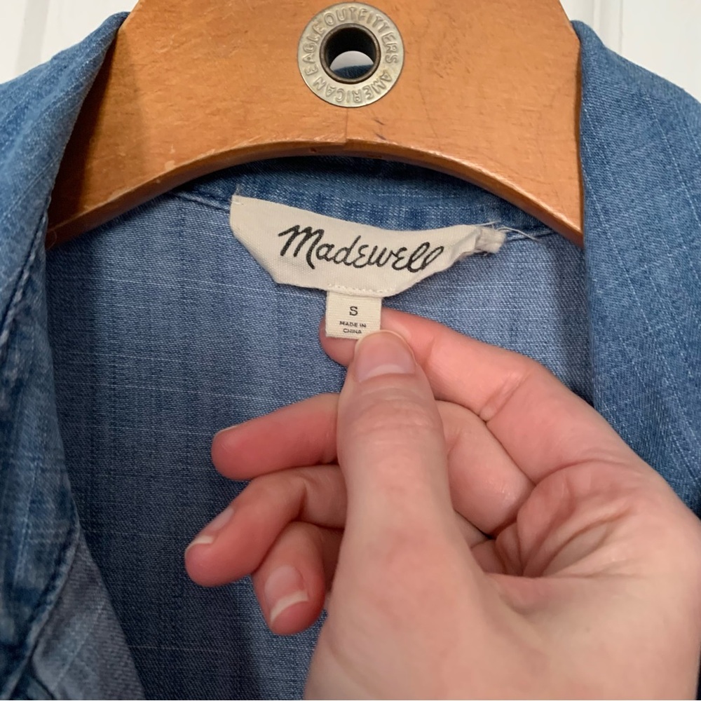 Madewell Lang Denim Seamed Button-Down Shirt - Picture 9 of 12